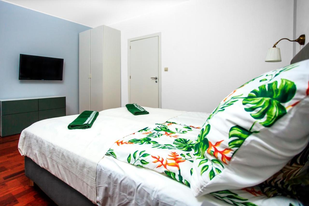 Comfy Apartment Dobra 54 Warschau Buitenkant foto